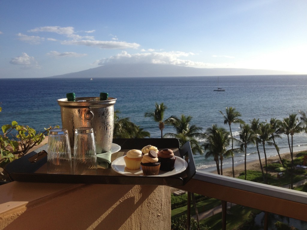 Hyatt Regency Maui cupcakes