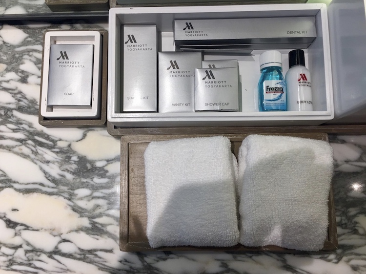 Marriott Yogyakarta shampoo and bath products