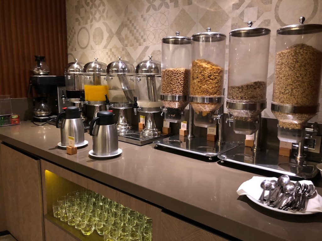 Doubletree Istanbul Sirkeci Breakfast Cereal Bar