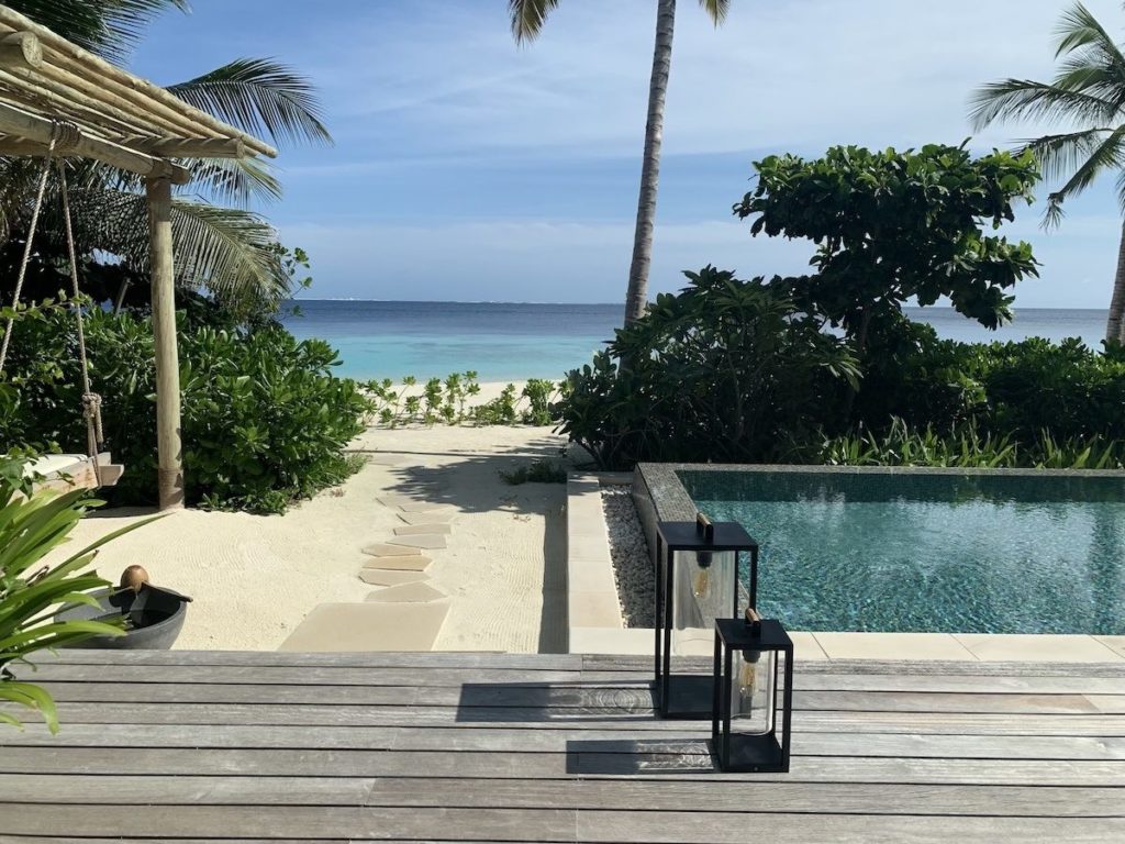 Waldorf Astoria Maldives walkway to beach