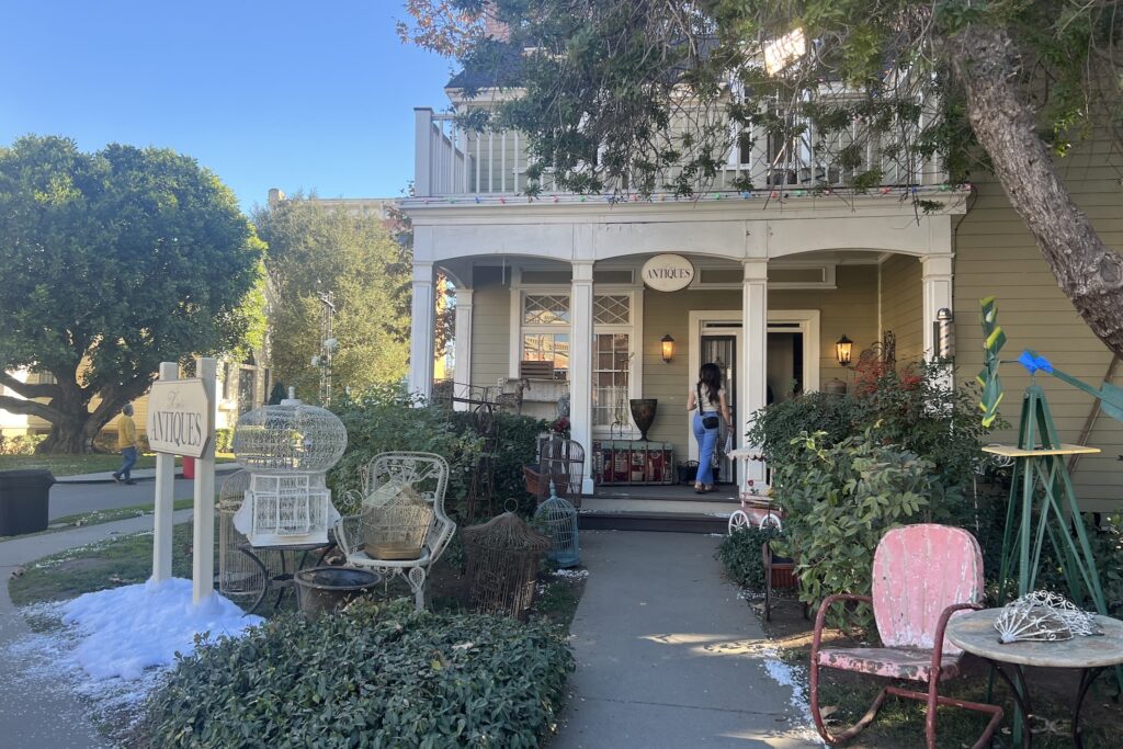 Kim's Antiques from Gilmore Girls at WB Studios Burbank