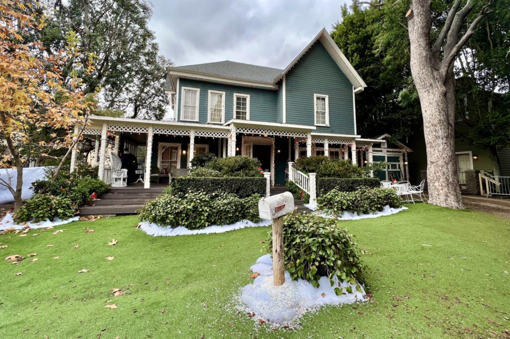 Lorelai Gilmore's house at Warner Bros studios