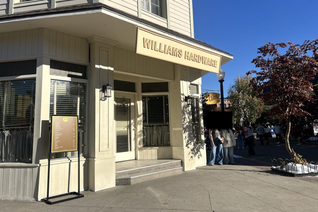 Luke's Diner exterior at WB Burbank