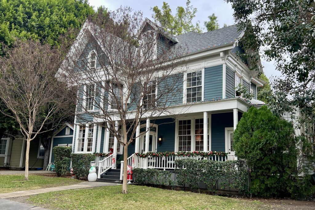 Sookie's house from the Gilmore Girls tour